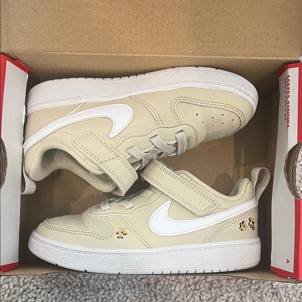 Nike Kids Beige and White Sneakers